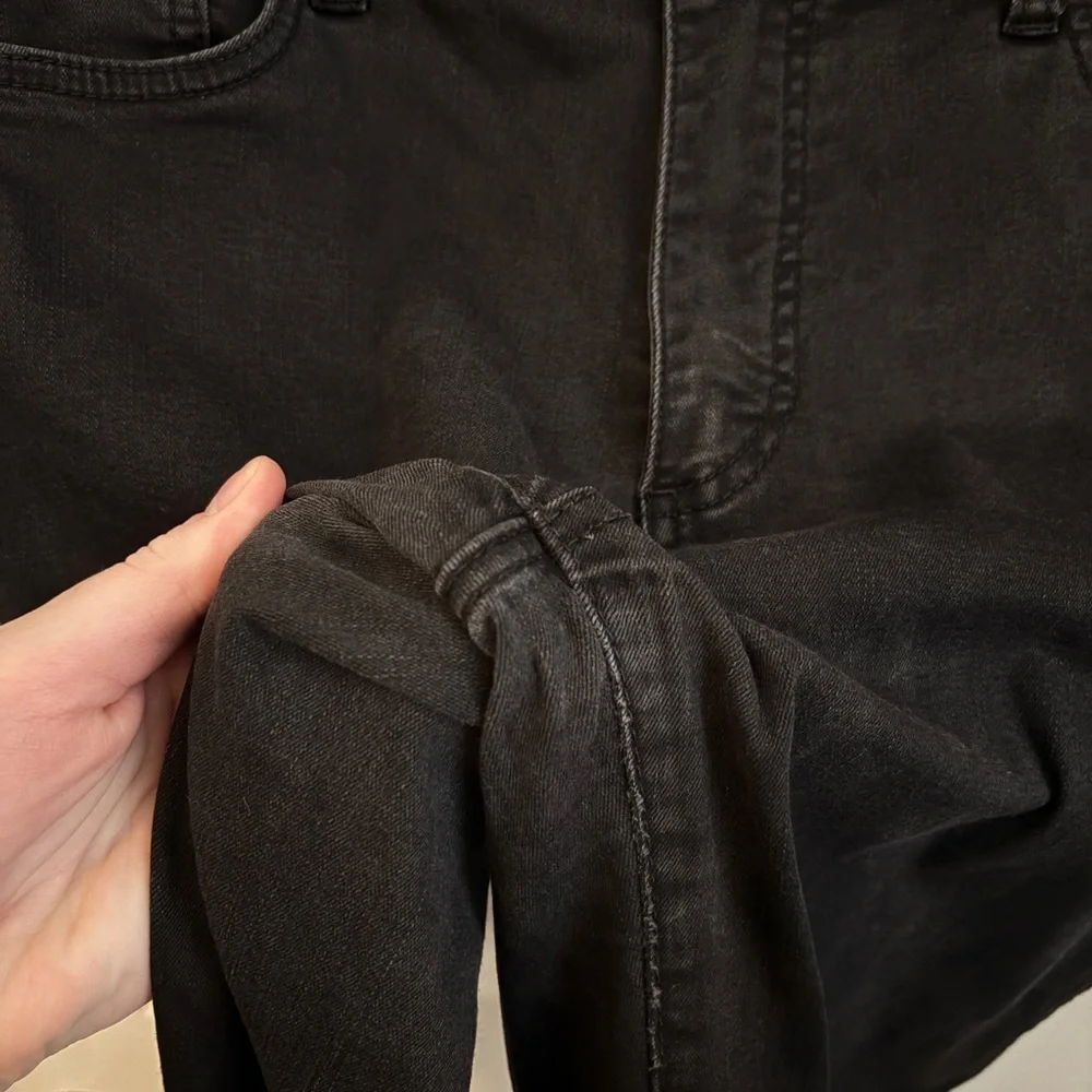 Kut from Kloth Skinny Straight Stretch Cuffed Black Denim Jeans Women’s Size 10 - Picture 5 of 9